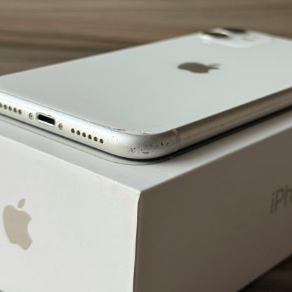 iPhone 11 64GB BRANCO (seminovo) - Image 4