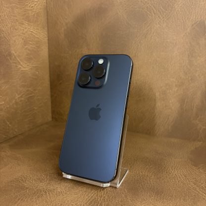 iPhone 15 Pro 256GB TITÂNIO AZUL (seminovo) – LS